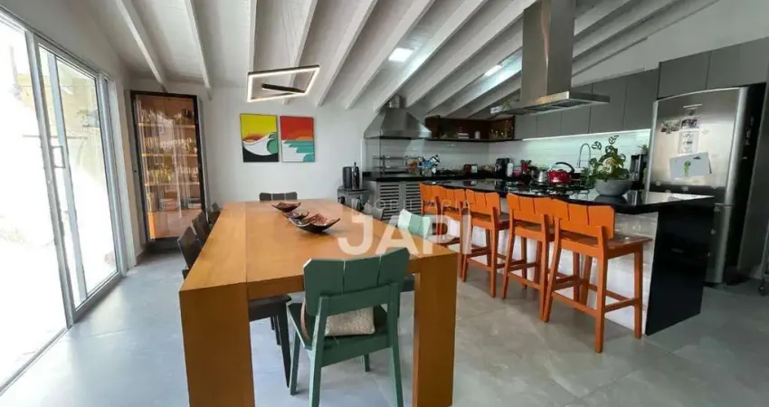 Casa de Condomínio para venda em Jardim Ermida I de 173.00m² com 3 Quartos, 2 Suites e 5 Garagens