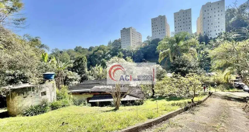 Casa para venda e aluguel em Jardim Colibri de 700.00m² com 4 Quartos, 2 Suites e 6 Garagens