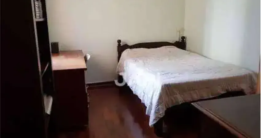 Casa para venda em Jardim Paulista I de 350.00m² com 3 Quartos, 1 Suite e 5 Garagens