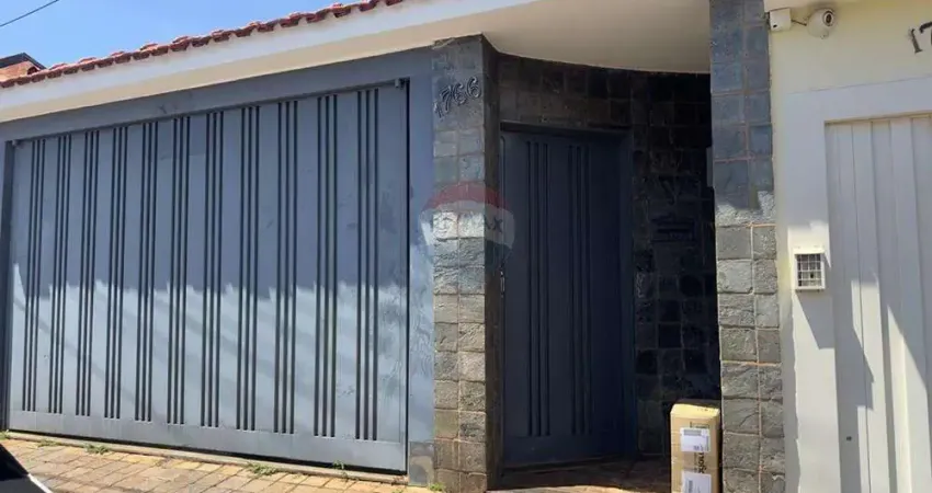 Casa para venda em Vila Monte Alegre de 144.75m² com 3 Quartos, 1 Suite e 2 Garagens