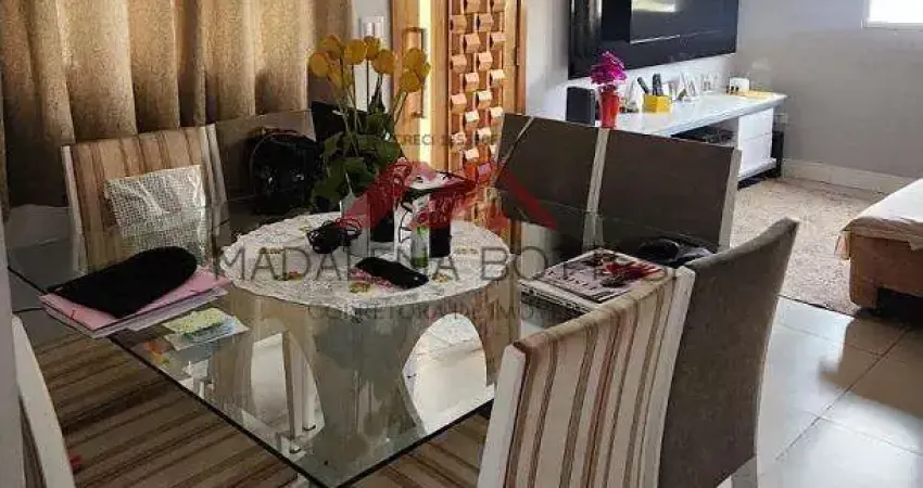 Casa de Condomínio para venda em Mogi Moderno de 121.00m² com 3 Quartos, 1 Suite e 2 Garagens