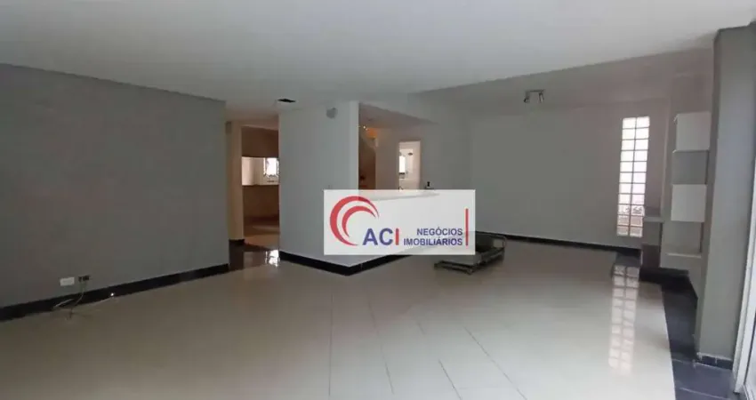 Casa de Condomínio para venda e aluguel em Vila Verde de 255.00m² com 4 Quartos, 1 Suite e 6 Garagens