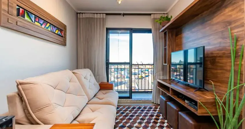 Apartamento para venda em Cajuru de 68.00m² com 3 Quartos, 1 Suite e 2 Garagens