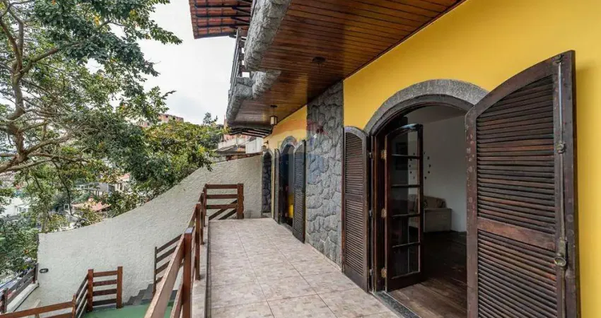 Casa para venda em cacuia de 421.00m² com 5 quartos, 3 suites e 2 garagens