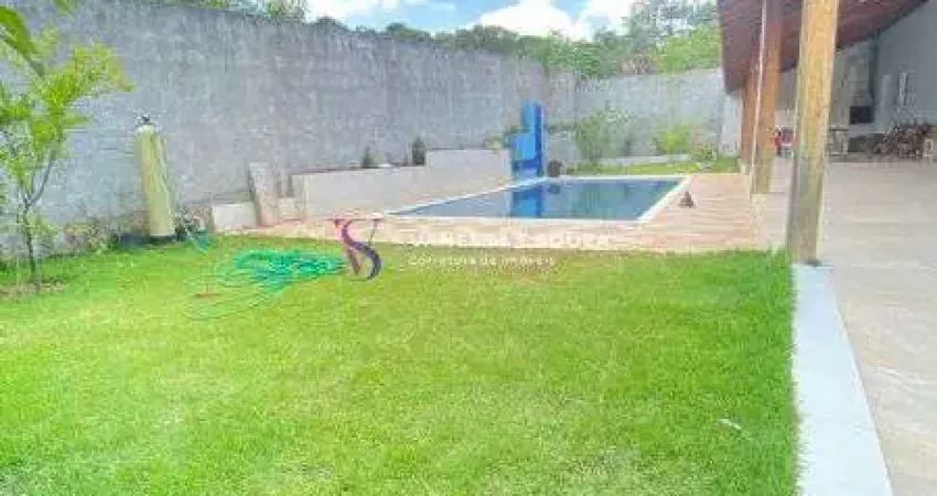 Chácara para venda em nova cristalina de 500.00m² com 3 quartos, 1 suite e 4 garagens