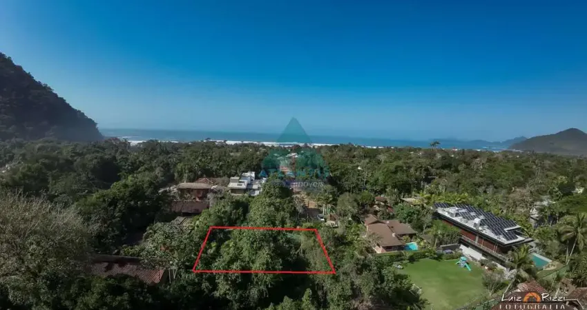 Terreno à venda na Praia do Itamambuca, Ubatuba