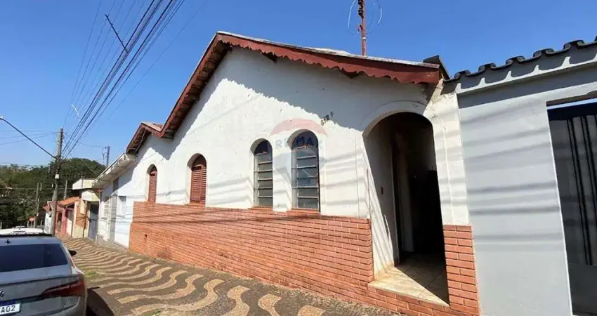 Casa com 2 quartos à venda na Rua Saldanha Marinho, 612, Centro, Araras
