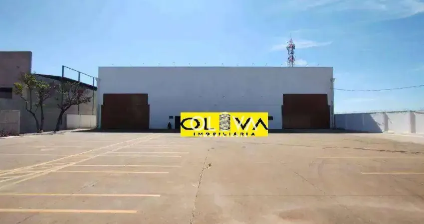 Galpão / depósito / armazém para alugar em vila toninho de 2650.00m² com 40 garagens