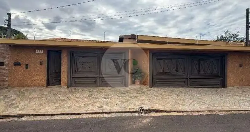 Casa para venda e aluguel em jardim nova santa paula de 595.00m² com 5 quartos, 1 suite e 7 garagens