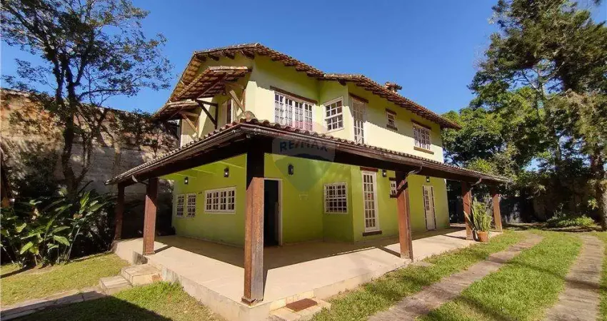 Chácara para venda em itatiaia de 300.00m² com 4 quartos e 6 garagens