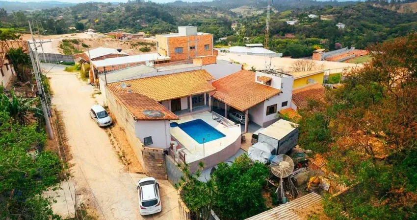 Chácara para venda em chácara companheiros de 411.00m² com 4 quartos, 1 suite e 12 garagens