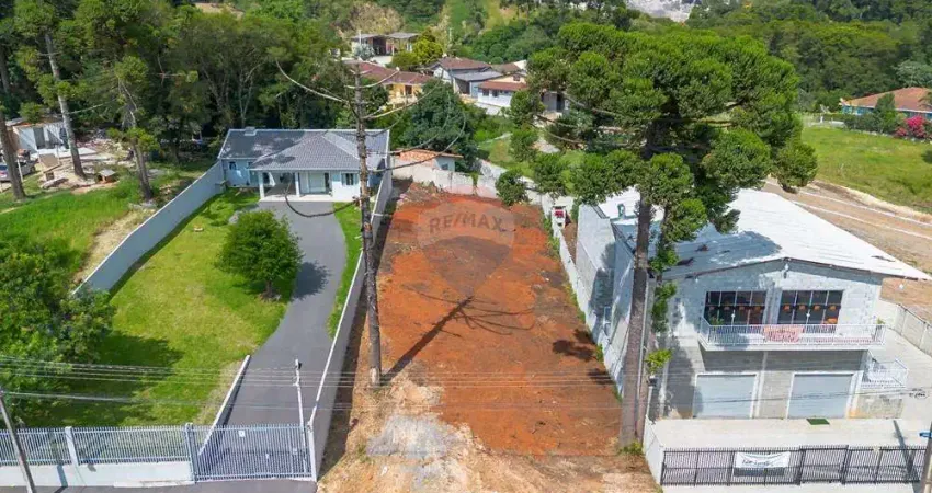 Terreno à venda na Rua Venâncio Trevisan, 843, Centro, Colombo