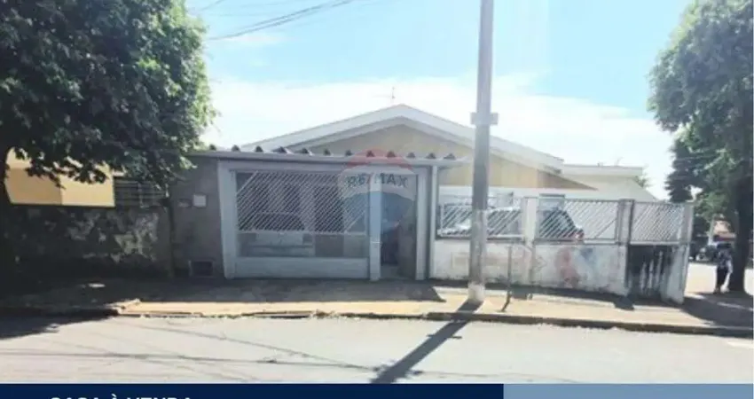 Casa para venda em antônio zanaga de 210.00m² com 3 quartos, 1 suite e 4 garagens