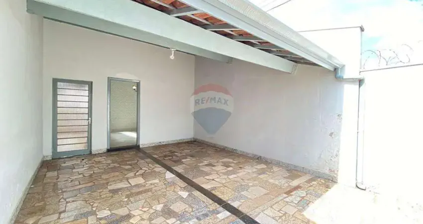 Prédio comercial para alugar em centro de 135.00m² com 2 quartos e 4 garagens