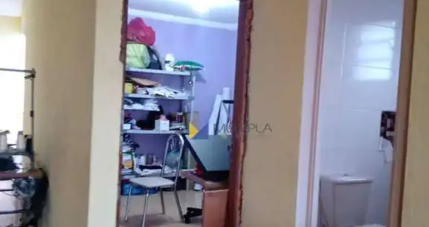 Sobrado para venda em jardim paraventi de 200.00m² com 3 quartos e 2 garagens