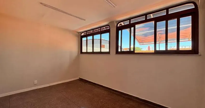 Sala comercial para alugar na Rua Major Pinheiro Franco, 1565036, Centro, Mogi das Cruzes