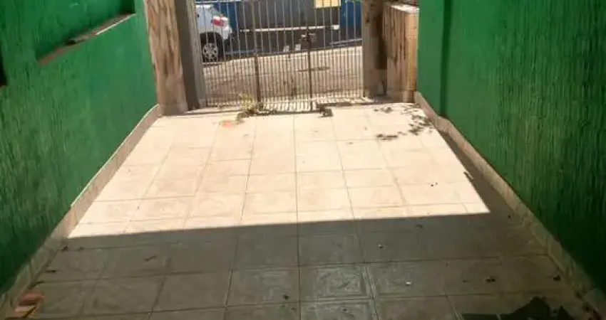 Casa para venda em taboão de 250.00m² com 2 quartos e 2 garagens