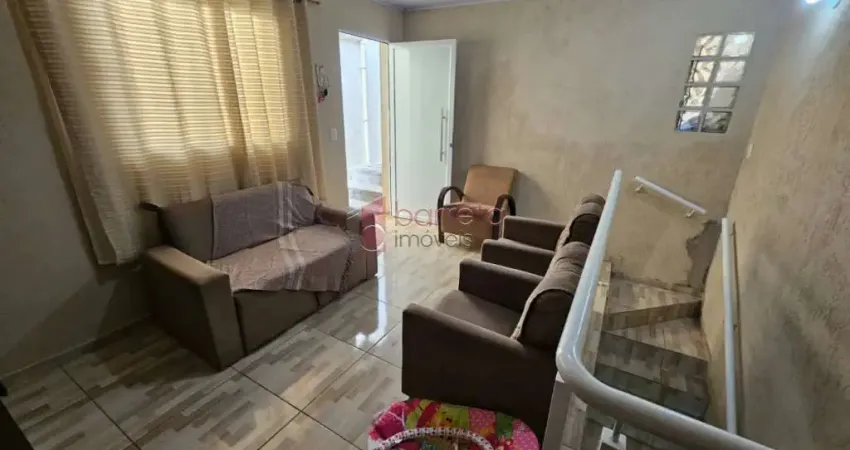 Casa para venda em parque centenário de 156.00m² com 4 quartos e 2 garagens