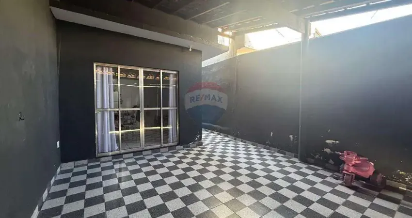 Casa para venda em jardim amanda ii de 125.00m² com 2 quartos e 2 garagens