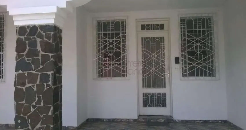 Sobrado para alugar em centro de 250.00m² com 6 quartos e 1 garagem