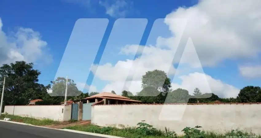 Chácara para venda em alpes das águas de 126.00m² com 2 quartos e 2 garagens