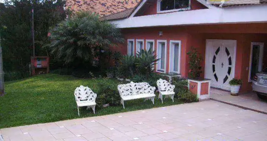 Casa de condomínio para venda em aldeia da serra de 325.00m² com 4 quartos, 4 suites e 3 garagens