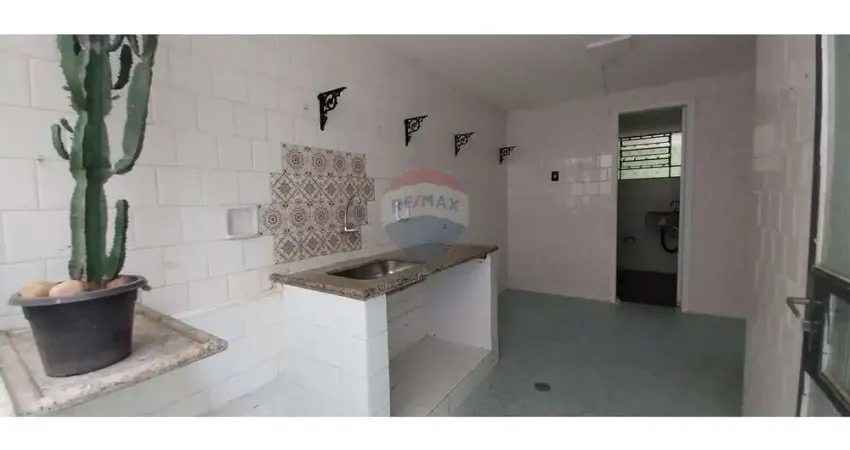 Casa com 2 quartos para alugar no Carmo, Belo Horizonte