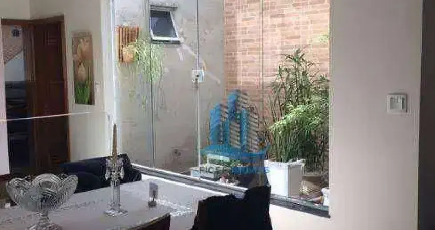 Sobrado para venda em cerâmica de 306.00m² com 3 quartos, 3 suites e 5 garagens