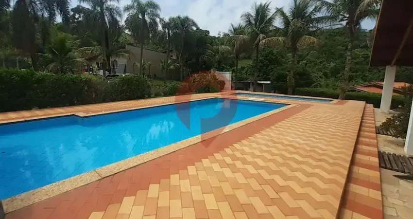 Chácara para venda em sítios frutal de 400.00m² com 5 quartos, 2 suites e 10 garagens