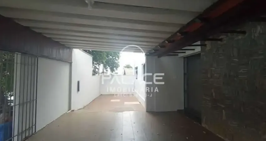 Casa para alugar em centro de 274.00m² com 4 quartos, 1 suite e 4 garagens