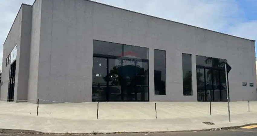 Sala comercial para alugar em bosque dos cedros de 486.00m² com 8 garagens