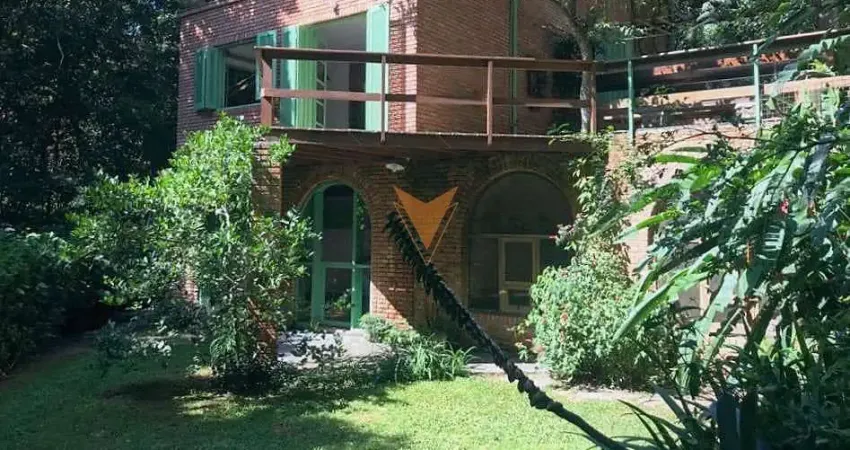 Casa para alugar em taboleiro verde de 271.00m² com 2 quartos e 4 garagens