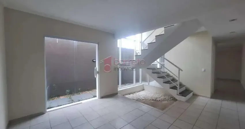 Casa para alugar em horto santo antonio de 162.00m² com 3 quartos, 1 suite e 2 garagens