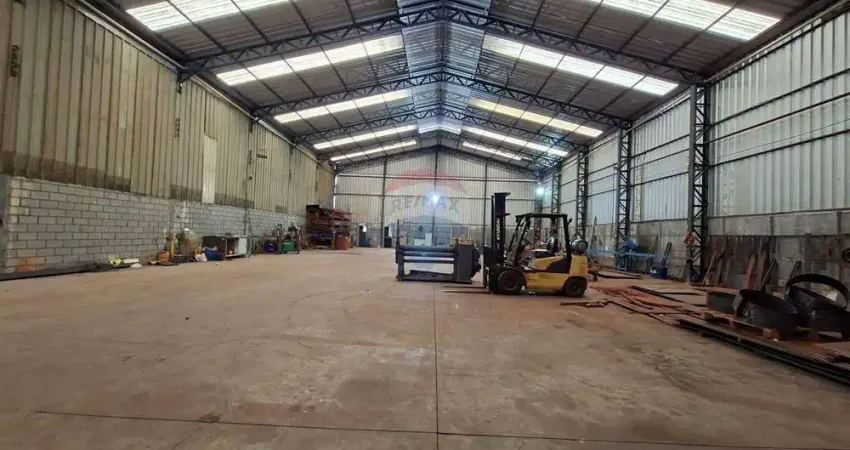 Galpão / depósito / armazém para alugar em jardim bela vista de 750.00m² com 10 garagens