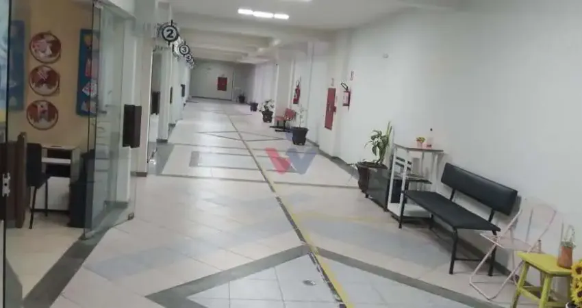 Casa comercial à venda no Centro, Curitiba