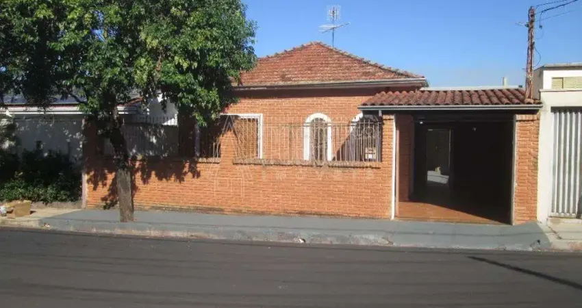 Casa para venda em centro de 152.00m² com 3 quartos e 3 garagens
