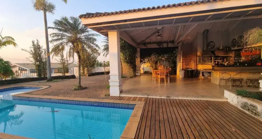 Casa de condomínio para venda em campestre de 400.00m² com 3 quartos, 3 suites e 4 garagens