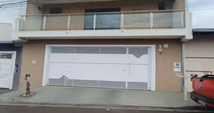 Sobrado para alugar em jardim araucária de 120.00m² com 2 quartos, 1 suite e 3 garagens