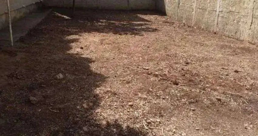 Casa para venda em centro de 71.00m² com 2 quartos e 2 garagens