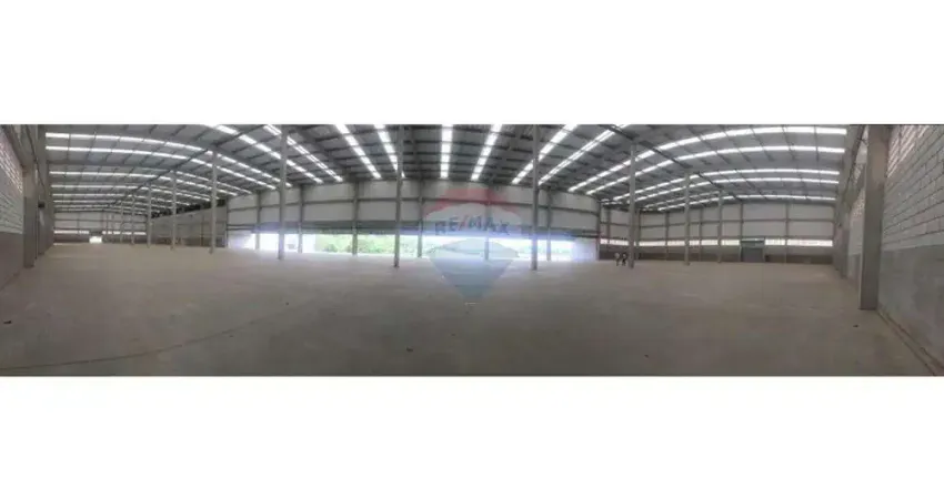 Galpão / depósito / armazém para venda em jardim da glória de 9088.00m² com 108 garagens