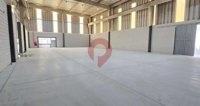 Galpão / depósito / armazém para alugar em macuco de 1700.00m²