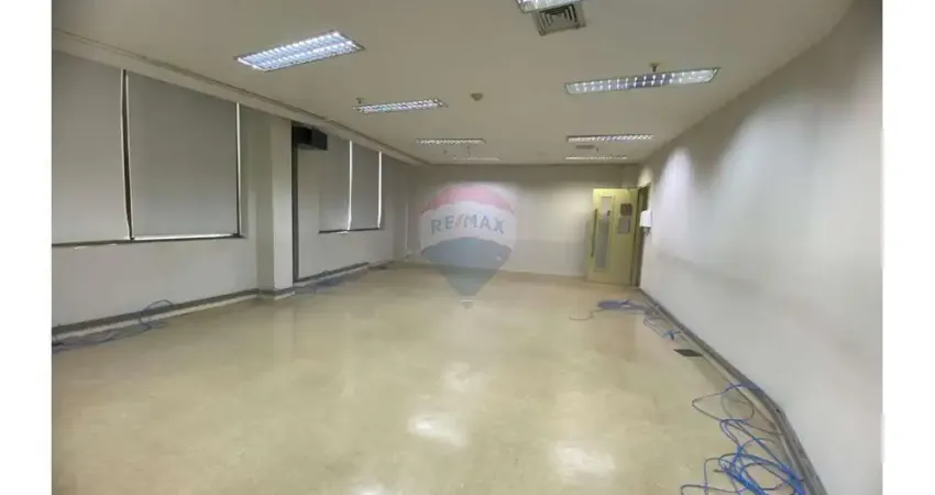 Sala comercial para alugar em barra da tijuca de 320.00m² com 17 garagens
