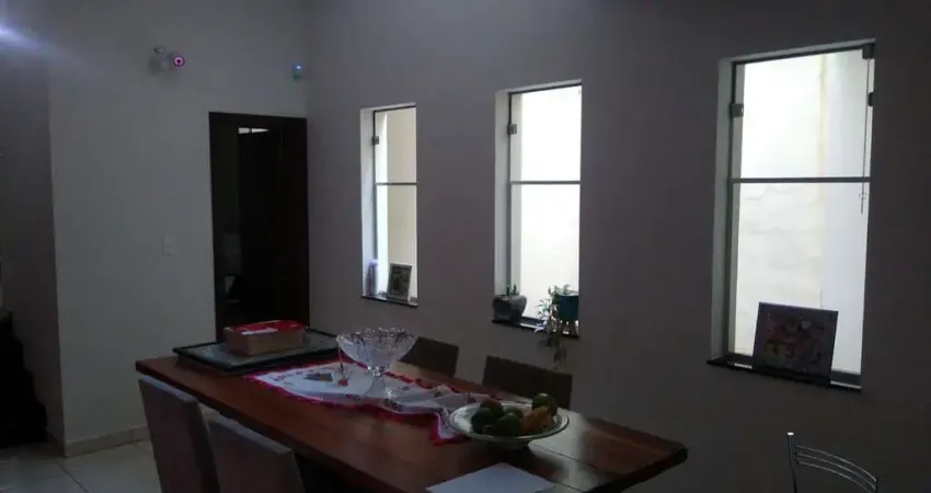 Casa para venda em água branca de 222.00m² com 3 quartos, 1 suite e 2 garagens