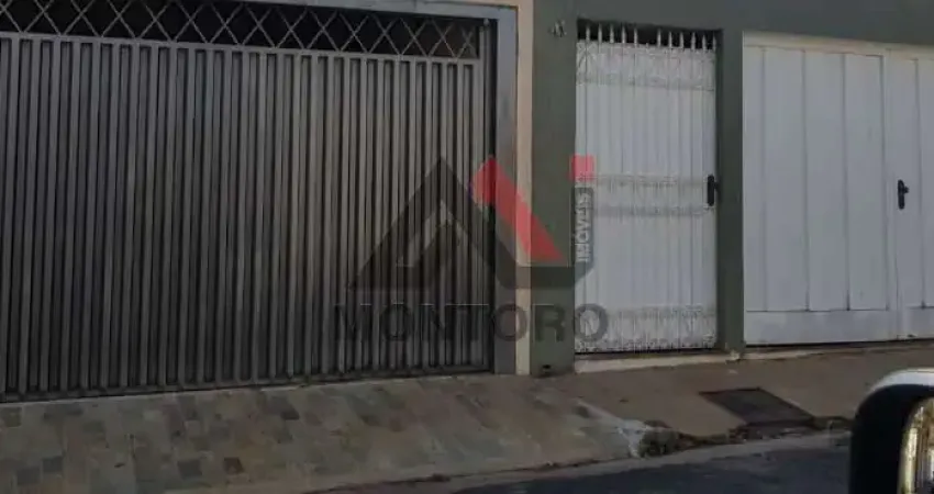 Casa para venda em centro de 340.00m² com 3 quartos, 1 suite e 3 garagens