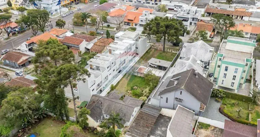 Terreno à venda na Rua Paraguai, 558, Bacacheri, Curitiba