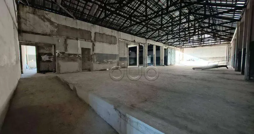 Galpão / depósito / armazém para alugar em vila areião de 1689.00m² com 10 garagens