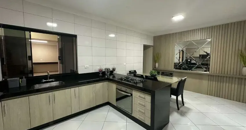 Sobrado para venda em jardim vila rica de 176.00m² com 3 quartos, 1 suite e 2 garagens