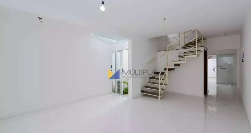 Sobrado para venda em jardim adriana de 127.00m² com 3 quartos, 1 suite e 4 garagens