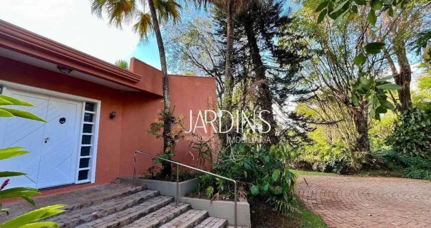 Casa de condomínio para venda em chácara hípica de 499.00m² com 4 quartos, 2 suites e 6 garagens