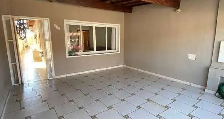 Casa para venda em jd. são lourenço de 100.00m² com 2 quartos e 2 garagens
